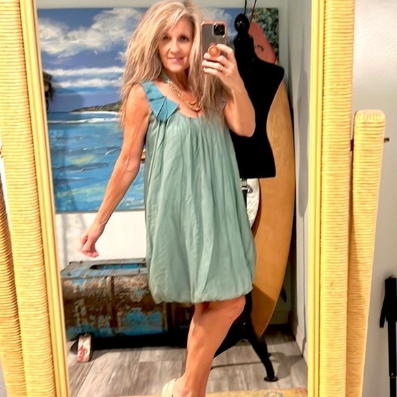 CLuce, Elegant,Affordable!Gorgeous Low V-Back Soft Green Bubble Dress,Size S - Picture 2 of 15